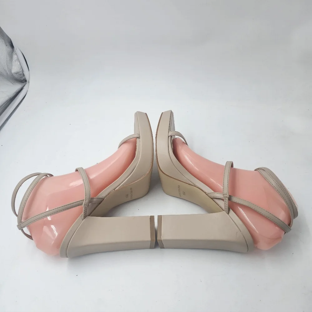 Marc Fisher Acres Strappy Platform Block Heel Sandals Nude Size 9.5 - Picture 7 of 9